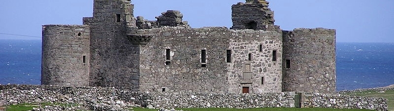 Baltasound Hotel, Muness Castle